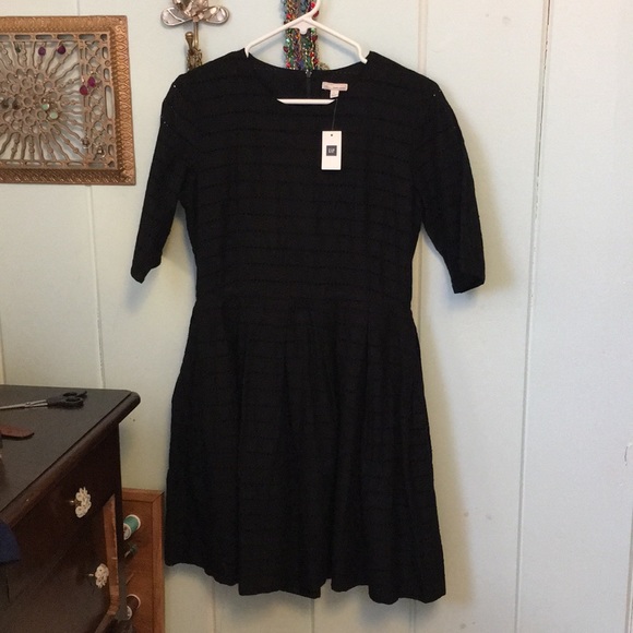 Gap eyelet dress - Picture 2 of 7